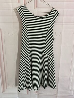 Free People Black and White Striped Sleeveless Mini Dress. Size L